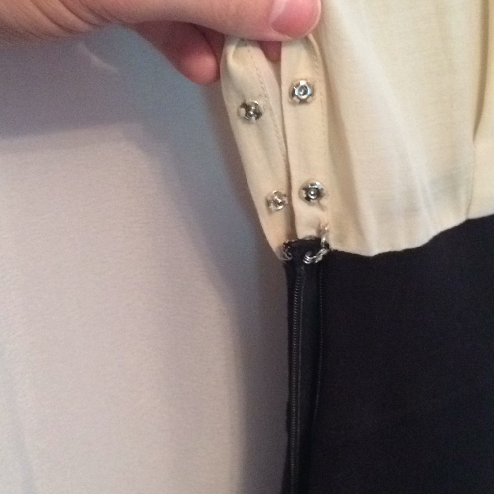 BCBG Petites Silk Blend Dress - Picture 5 of 8